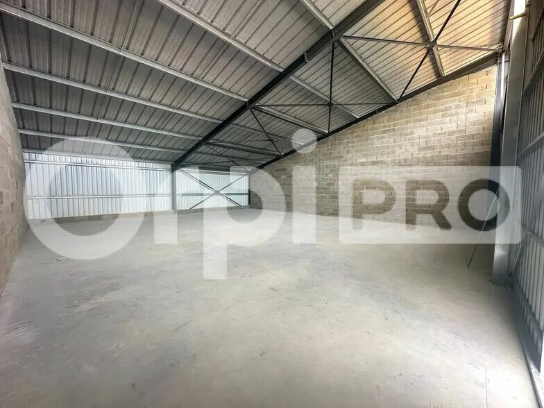 Industrial in Saubrigues for lease - Interior Photo - Image 3 of 4