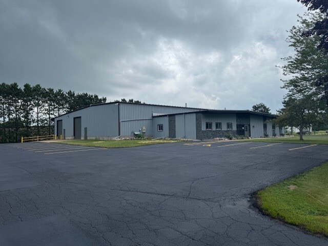 5906 Prairie St, Weston, WI for lease - Building Photo - Image 2 of 8