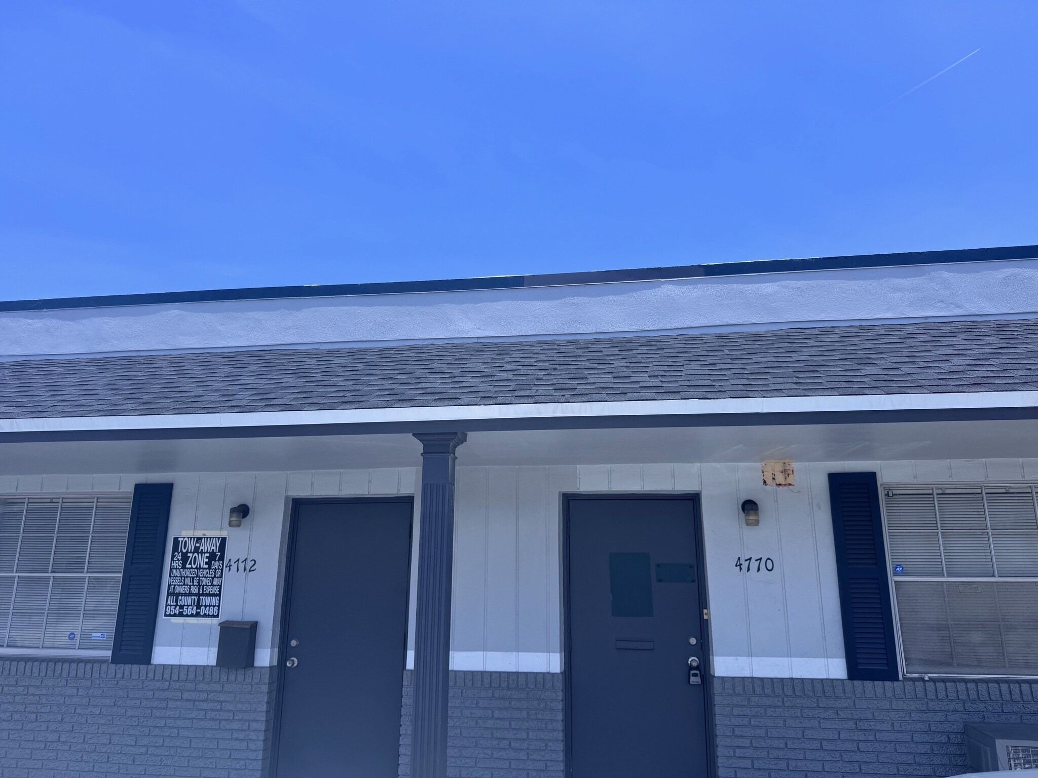 4861-4875 NE 12th Ave, Fort Lauderdale, FL for lease Building Photo- Image 1 of 3