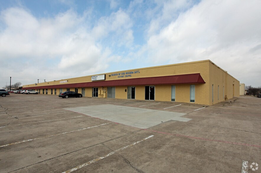 2637-2677 Forest Ln, Garland, TX for sale - Primary Photo - Image 1 of 1
