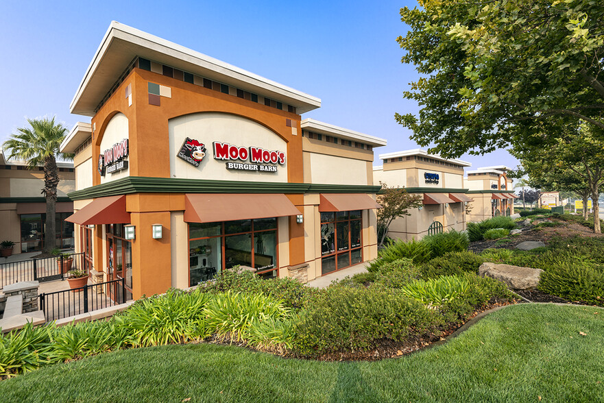 2320-2340 Sunset Blvd, Rocklin, CA for lease - Building Photo - Image 3 of 9