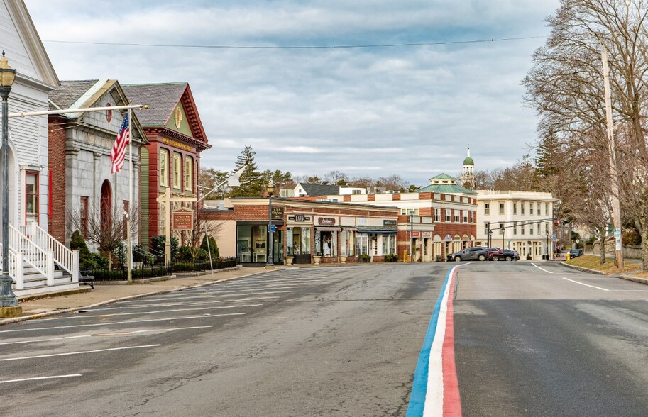 31-35 Main St, Hingham, MA for lease - Building Photo - Image 3 of 11