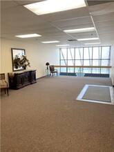 1670 Whitehorse Hamilton Square Rd, Hamilton, NJ for lease Interior Photo- Image 2 of 3