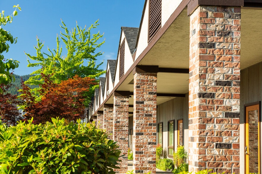 1505 NW Gilman Blvd, Issaquah, WA for lease - Building Photo - Image 2 of 3