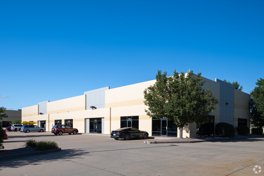 18167 Edison Ave, Chesterfield, MO for lease - Building Photo - Image 2 of 8