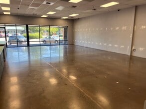 316 SE 123rd Ave, Vancouver, WA for lease Interior Photo- Image 1 of 7