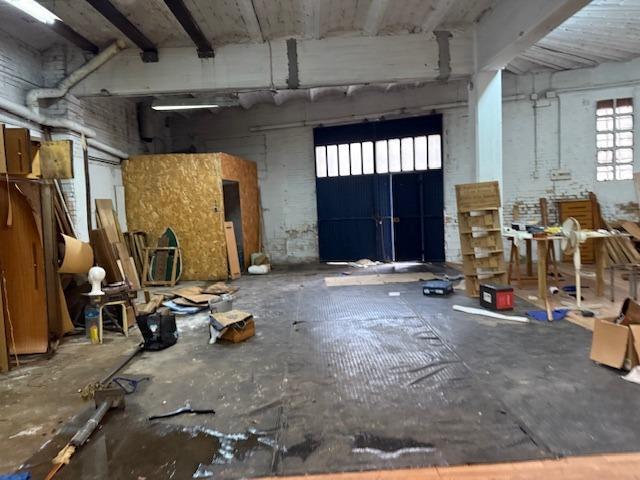 Manresa, BAR 08242 -  -  - Interior Photo - Image 1 of 14