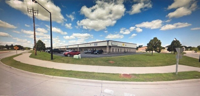 1800 Scheuring Rd, De Pere, WI for sale Primary Photo- Image 1 of 1