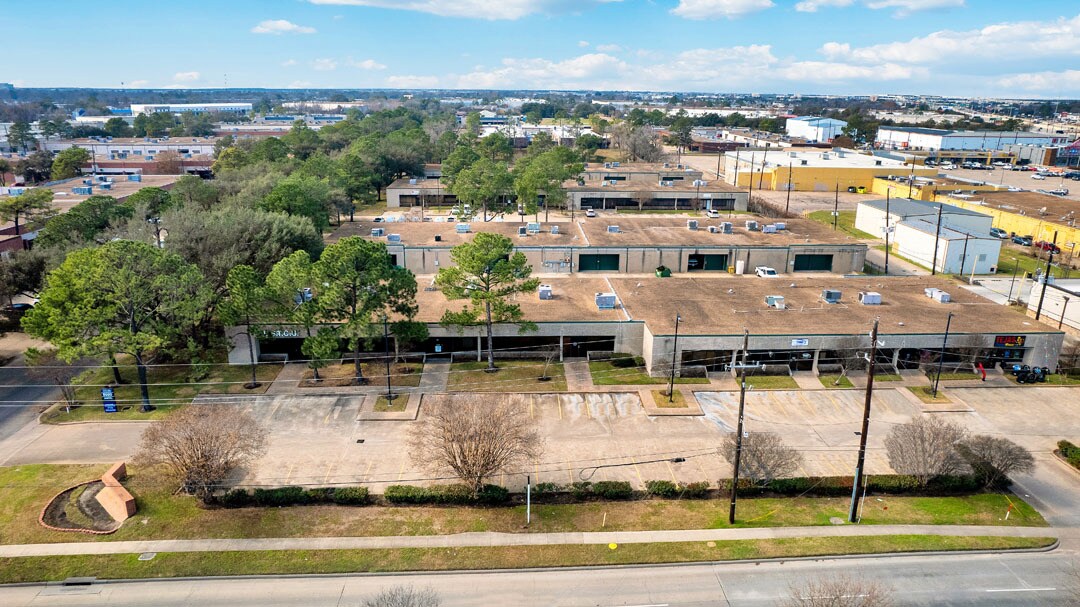 8600 Jameel Rd, Houston, TX for lease Building Photo- Image 1 of 7