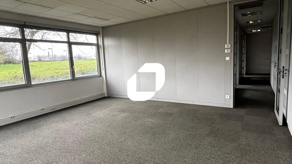 1 Rue Icare, Entzheim for sale - Interior Photo - Image 3 of 7