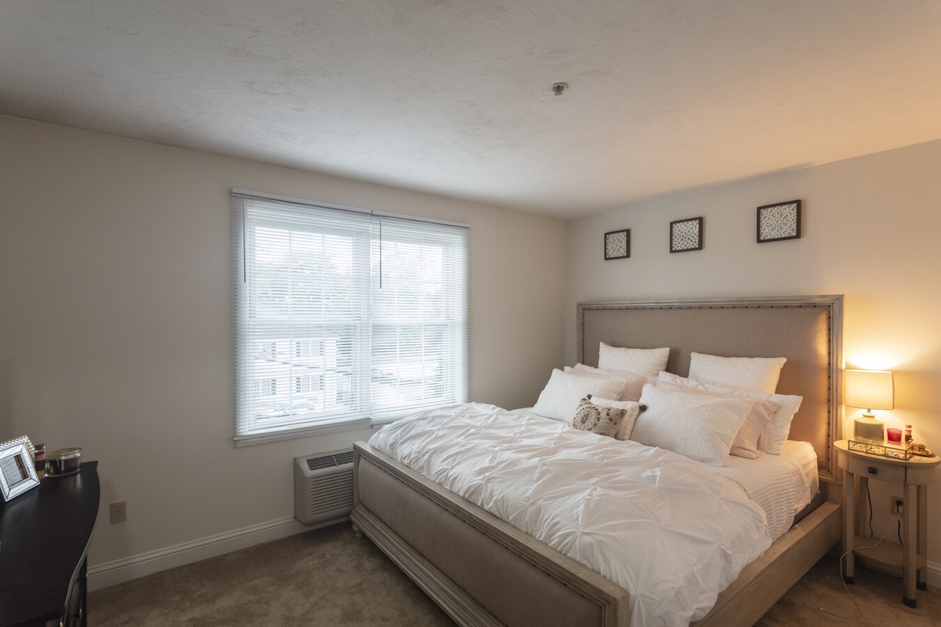 12 Pratt St, Mansfield, MA 02048