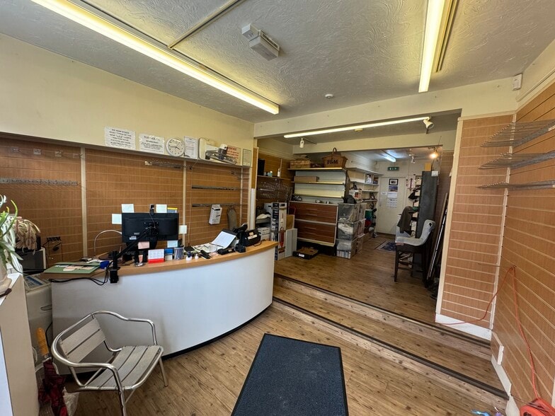 43 Smith St, Warwick for sale - Building Photo - Image 3 of 17