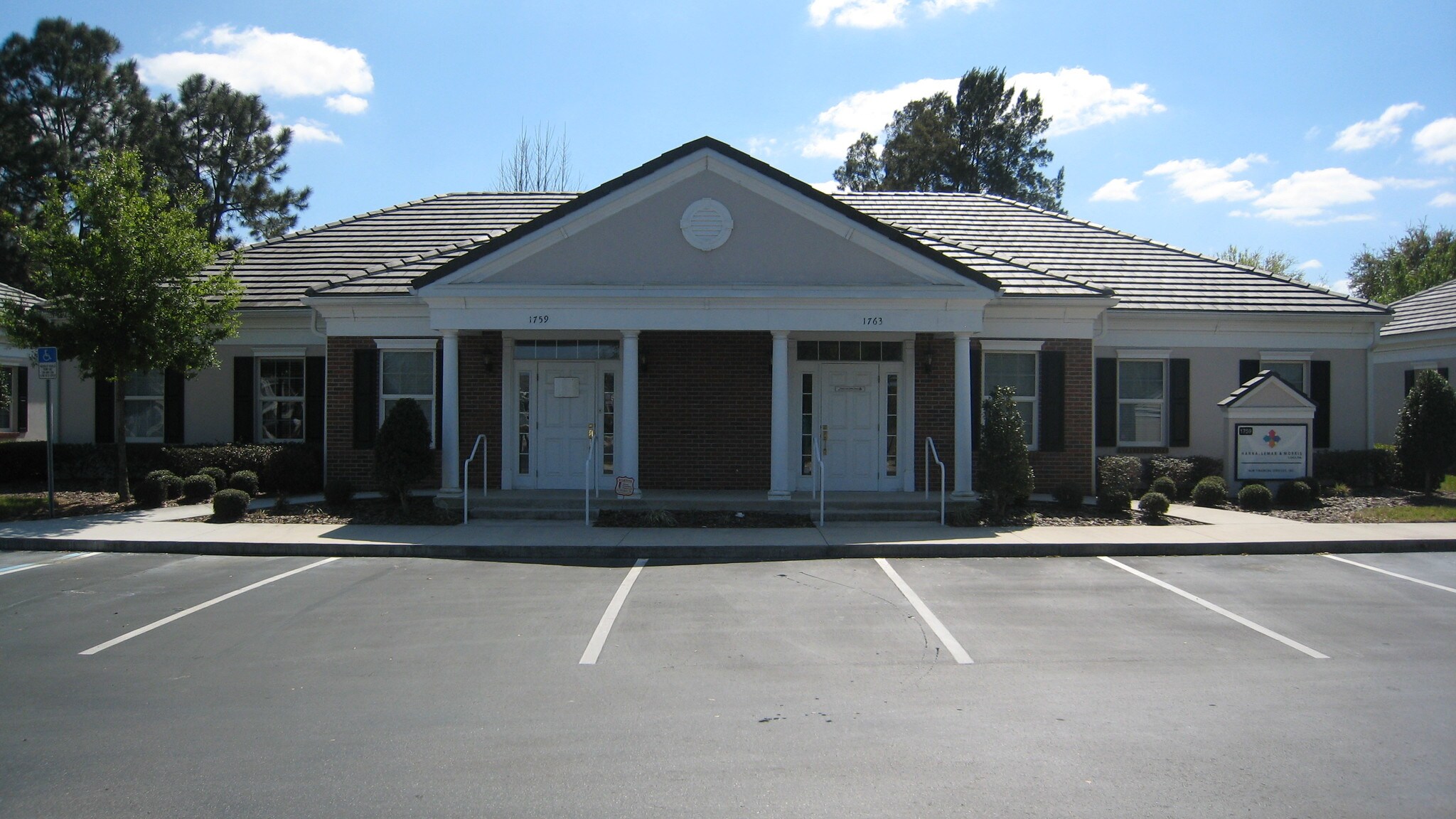 1759-1763 S Kings Ave, Brandon, FL for sale Primary Photo- Image 1 of 1