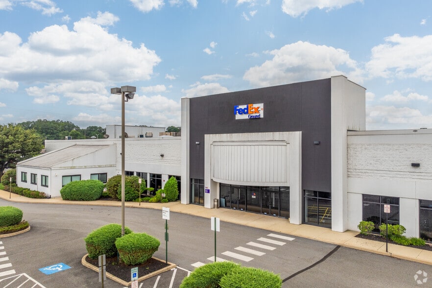 122 Mill Rd, Oaks, PA for lease - Building Photo - Image 2 of 78