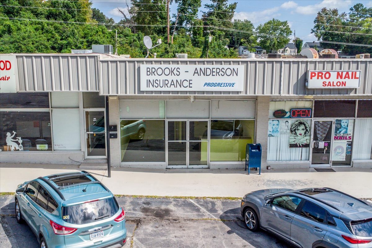 166 Arnett Blvd, Danville, VA for lease Building Photo- Image 1 of 12