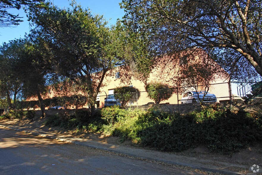800-804 Estates Dr, Aptos, CA for lease - Building Photo - Image 3 of 5
