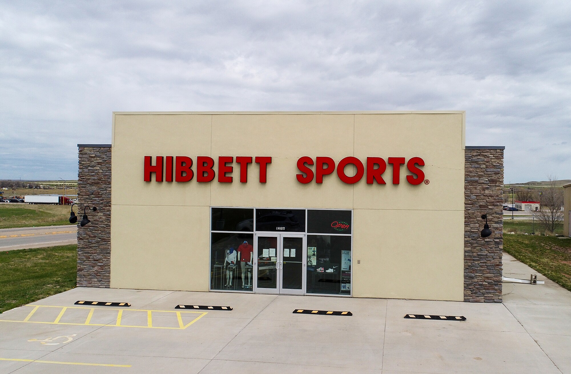 1256 W 6th St, Chadron, NE for sale Building Photo- Image 1 of 1