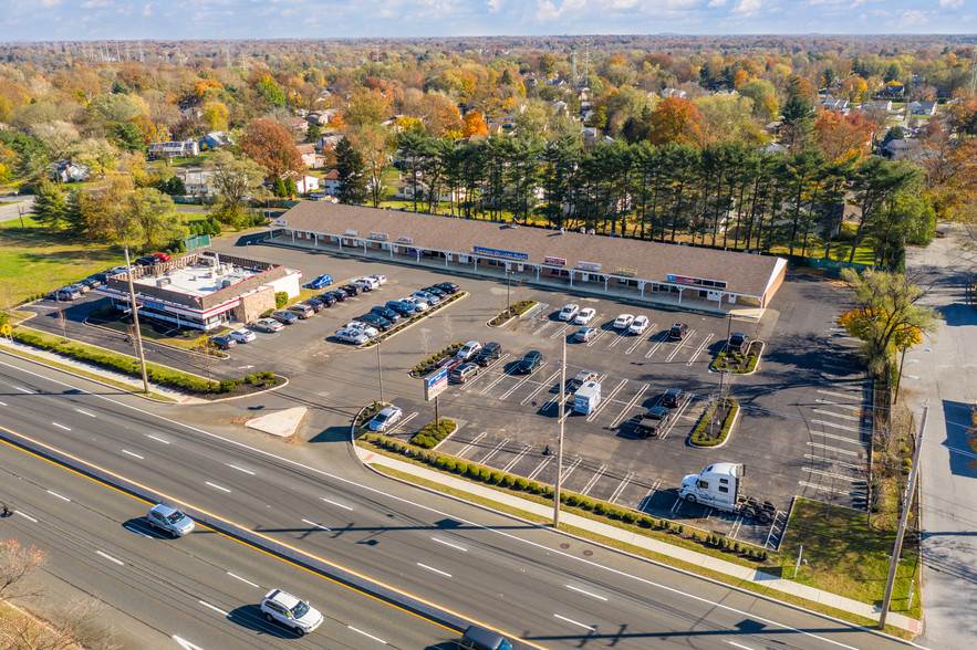 1204 Route 130 N, Cinnaminson, NJ for lease - Building Photo - Image 1 of 1