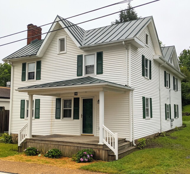 16 Main St, Sperryville, VA for sale - Primary Photo - Image 1 of 1