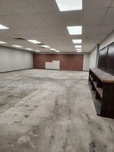 3221 S Highway 89, Bountiful, UT for lease Interior Photo- Image 1 of 5