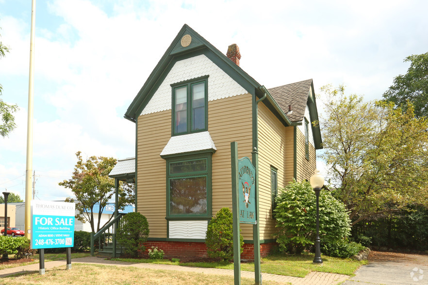 34905 E Michigan Ave, Wayne, MI for sale - Primary Photo - Image 1 of 1
