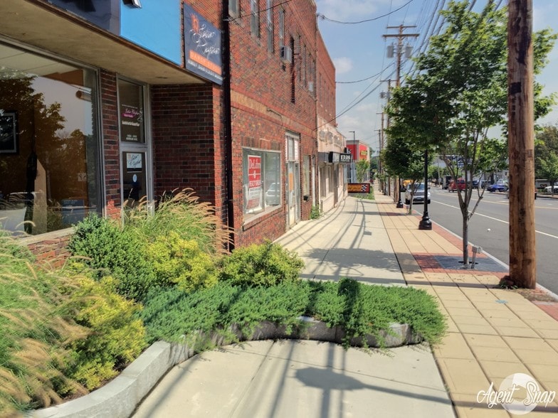 1390 Barnum Ave, Stratford, CT 06614