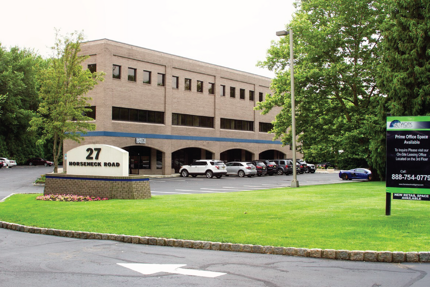 27 Horseneck Rd, Fairfield, NJ for lease - Building Photo - Image 1 of 9