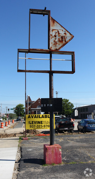 22 S Plum St, Springfield, OH for sale - Building Photo - Image 3 of 3