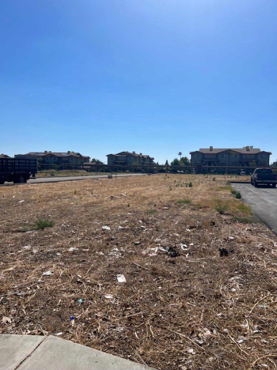 9420-9432 Sierra Ave portfolio of 2 properties for sale on LoopNet.com Building Photo- Image 1 of 18