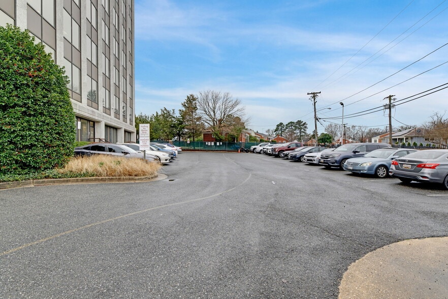 4235 28th Ave, Marlow Heights, MD for lease - Building Photo - Image 2 of 26