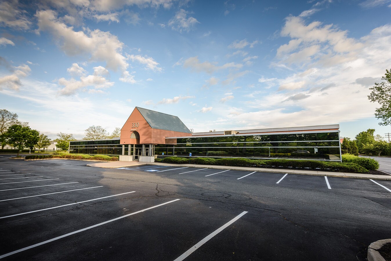 330 S Service Rd, Melville, NY 11747 Melville Corporate Center II