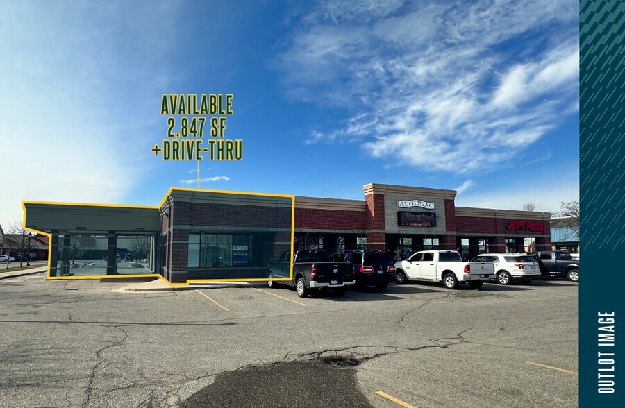 1055-1065 Saint Clair River Dr, Algonac, MI for lease - Building Photo - Image 1 of 1