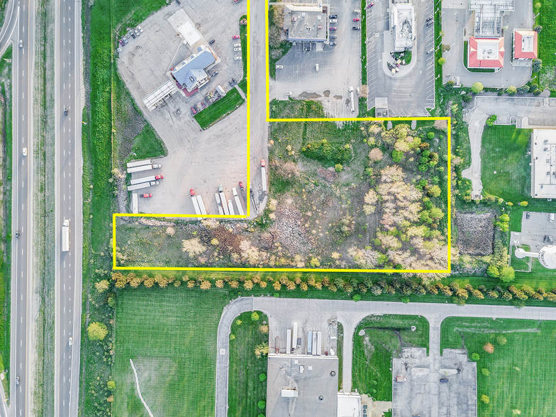 S Grand Ave, Fowlerville, MI for sale - Aerial - Image 1 of 1