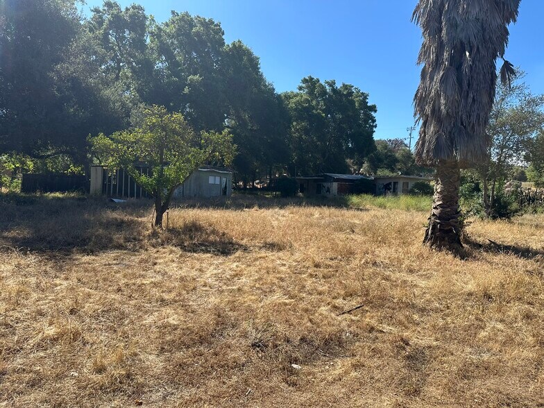 1528 Olivewood Ln, Alpine, CA for sale - Building Photo - Image 2 of 22