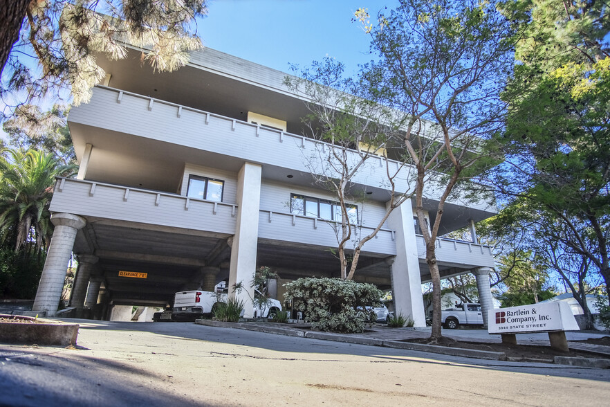 3944 State St, Santa Barbara, CA for lease - Building Photo - Image 1 of 3