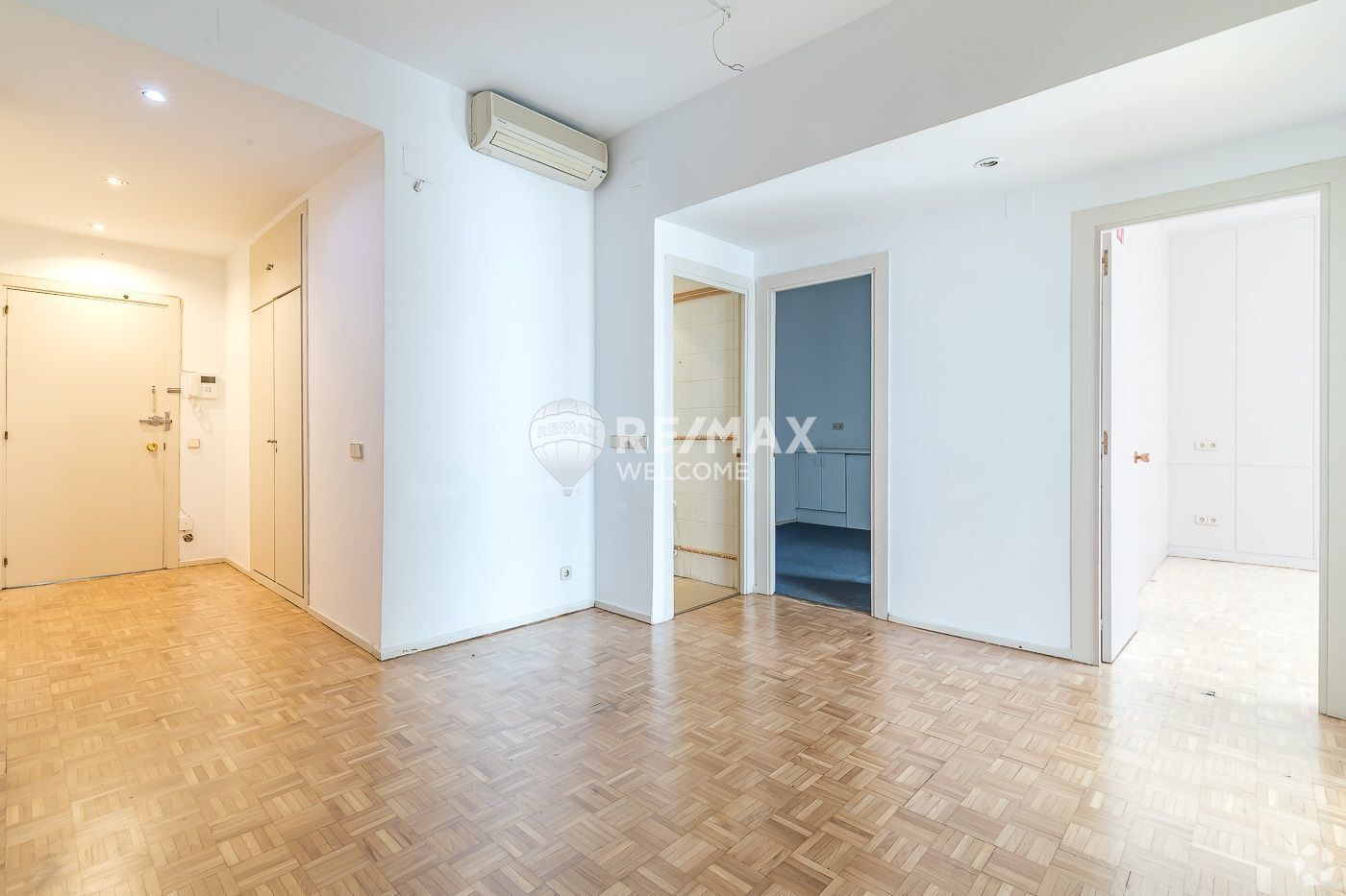 in Madrid, Madrid for sale Interior Photo- Image 1 of 1