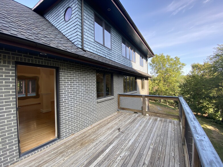 2150 Alpine Pl, Cincinnati, OH for sale - Building Photo - Image 2 of 63