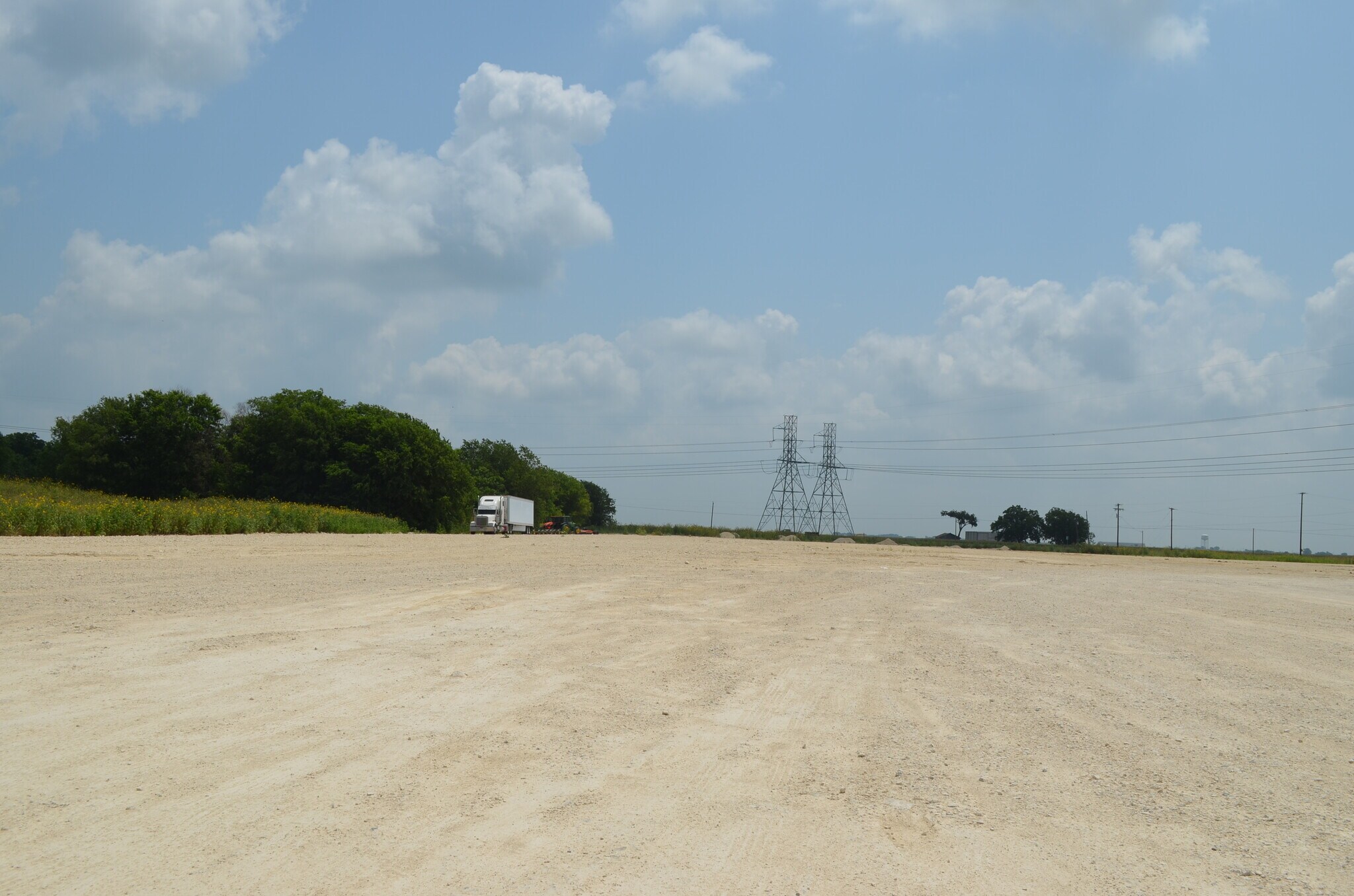 2296 FM 1660, Hutto, TX for sale Primary Photo- Image 1 of 1