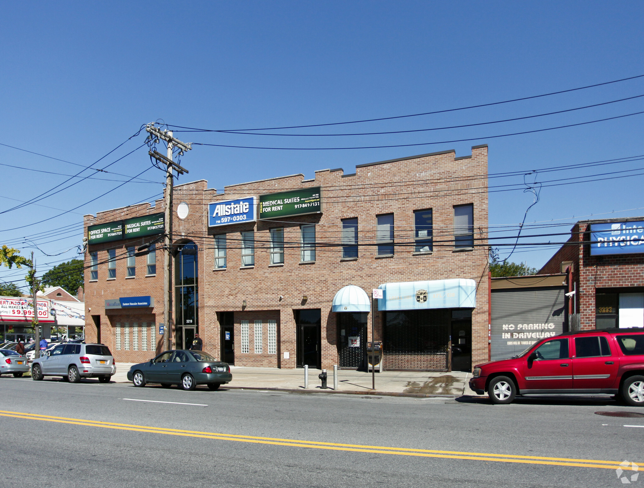 3225 E Tremont Ave, Bronx, NY for sale Primary Photo- Image 1 of 1