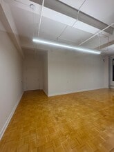 325 W 38th St, New York, NY for lease Interior Photo- Image 2 of 6
