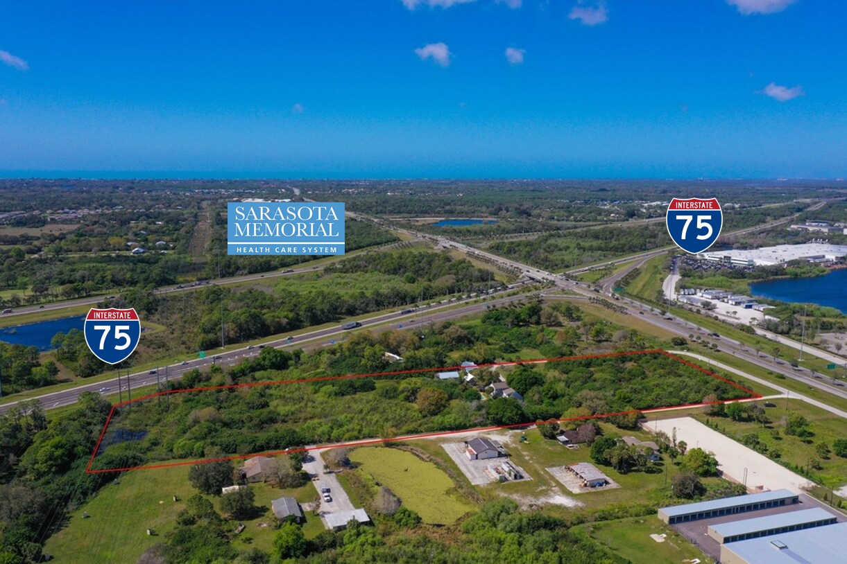 3490 Laurel Rd E, North Venice, FL 34275