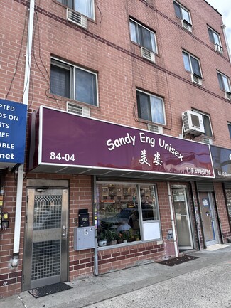 More details for 8404 Queens Blvd, Elmhurst, NY - Retail for Lease