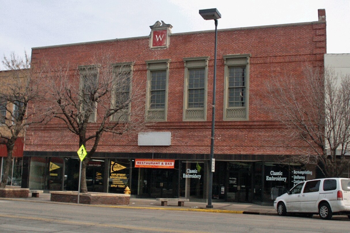 12-14 N Main St, Hutchinson, KS for sale Primary Photo- Image 1 of 1