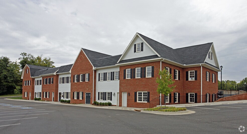 2913 River Rd W, Maidens, VA 23102 Retail for Lease