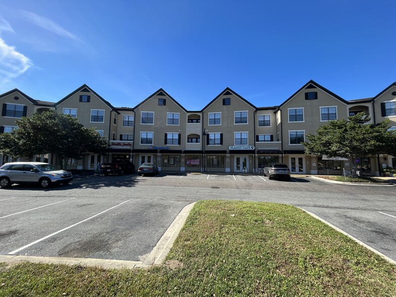 5750 75 Ct, Gainesville, FL for lease - Building Photo - Image 2 of 10