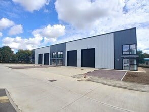 Stocks Bridge Way, St Ives for lease Building Photo- Image 2 of 9