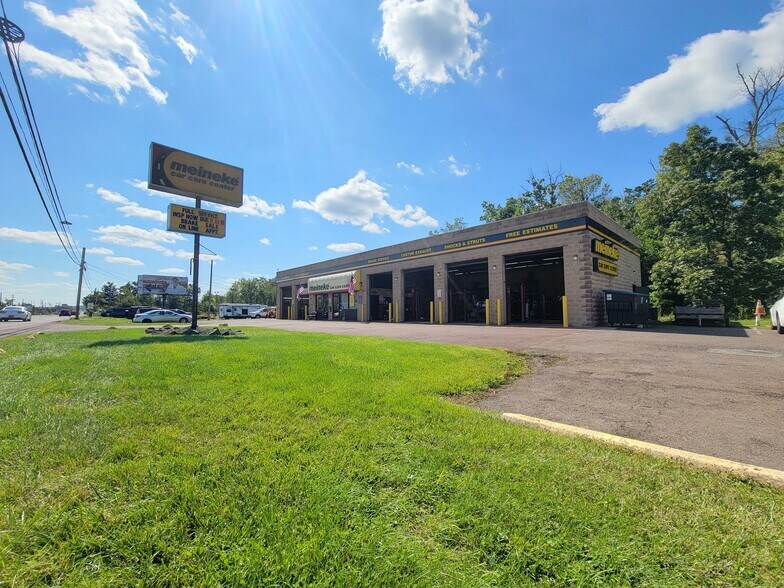 620 S West End Blvd, Quakertown, PA 18951 TurnKey Six Bay Garage For