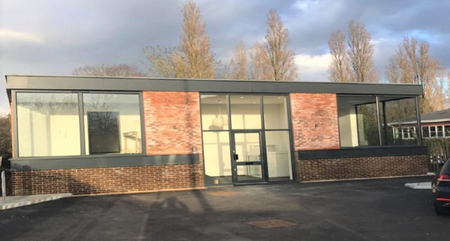 1 Pincents Ln, Reading for sale - Primary Photo - Image 1 of 1