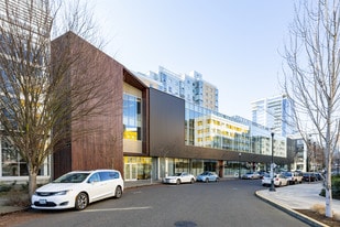 810 NW Marshall St, Portland OR - Parking Garage