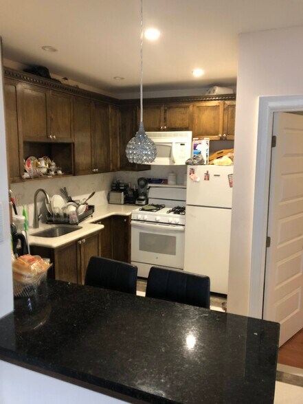 85 Ann St, Staten Island, NY for sale - Interior Photo - Image 1 of 1